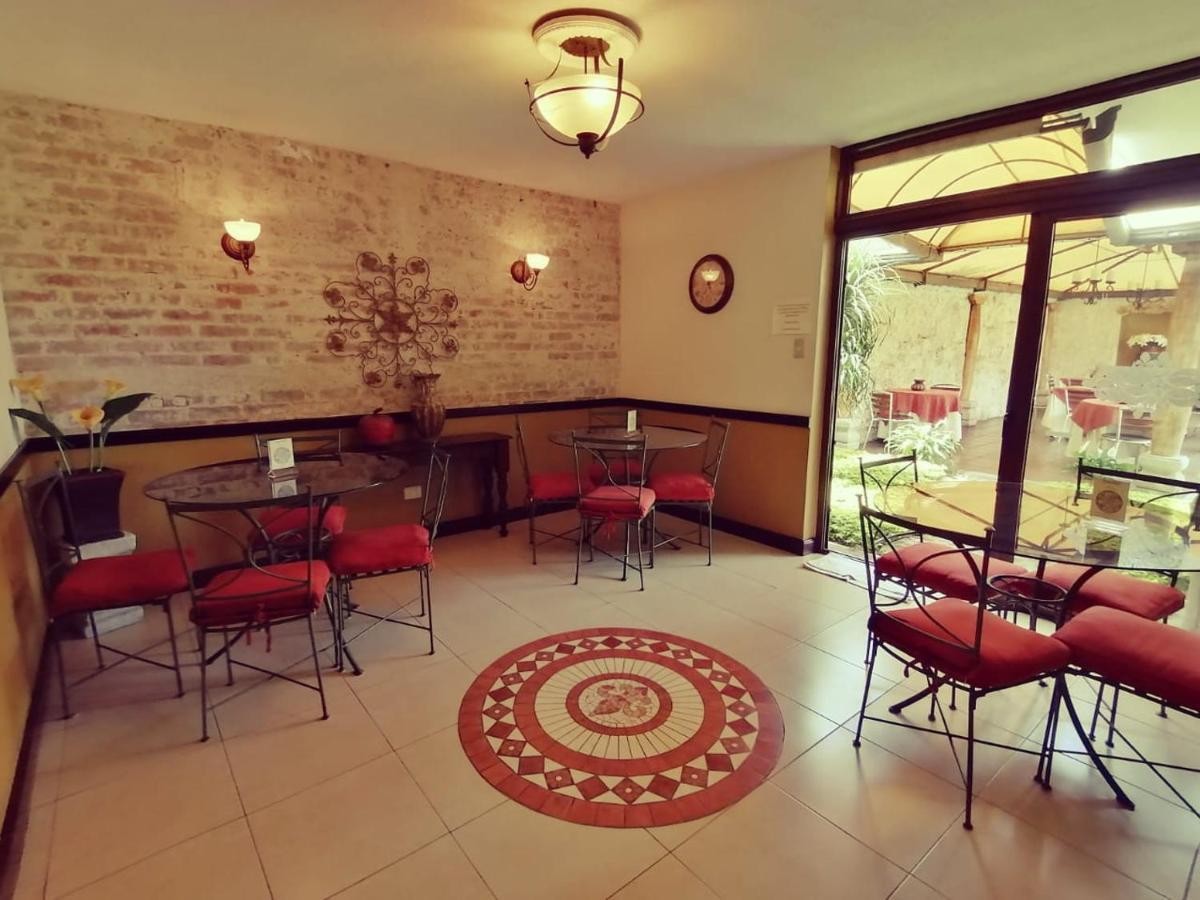Hostal Villa Toscana Gwatemala Zewnętrze zdjęcie