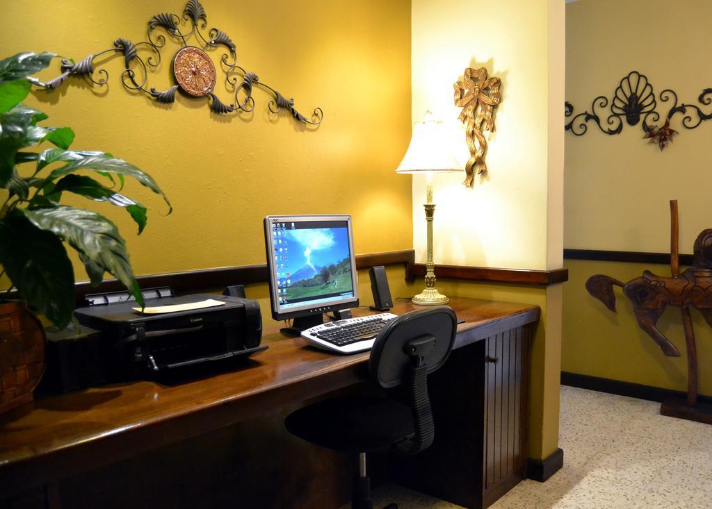 Hostal Villa Toscana Gwatemala Zewnętrze zdjęcie
