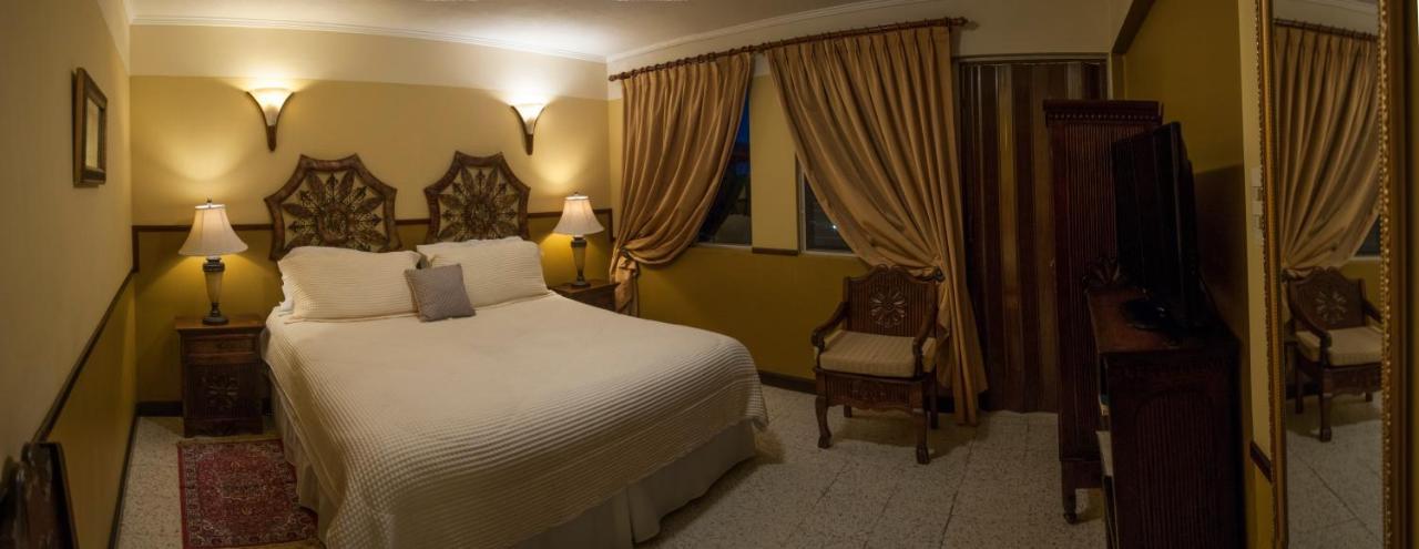 Hostal Villa Toscana Gwatemala Zewnętrze zdjęcie